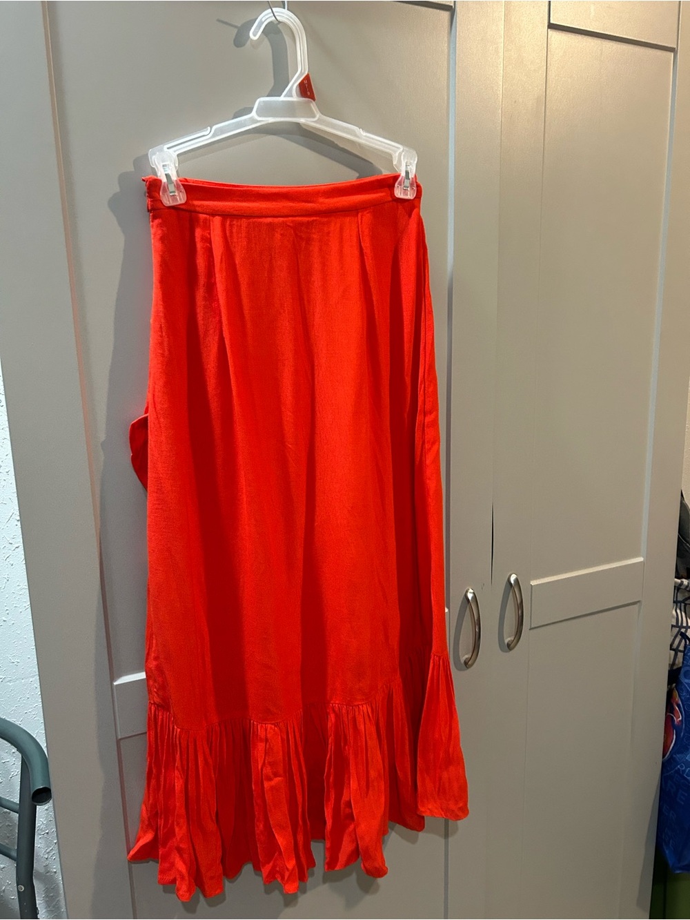 H&M Red High-Low Ruffle Skirt - Picture 2 of 3